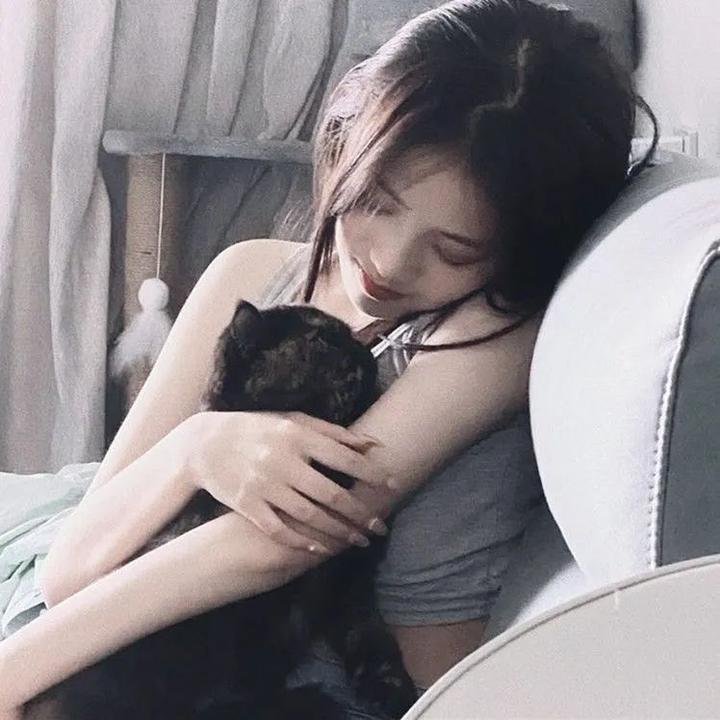 阿齐兹·安萨里：此时此刻